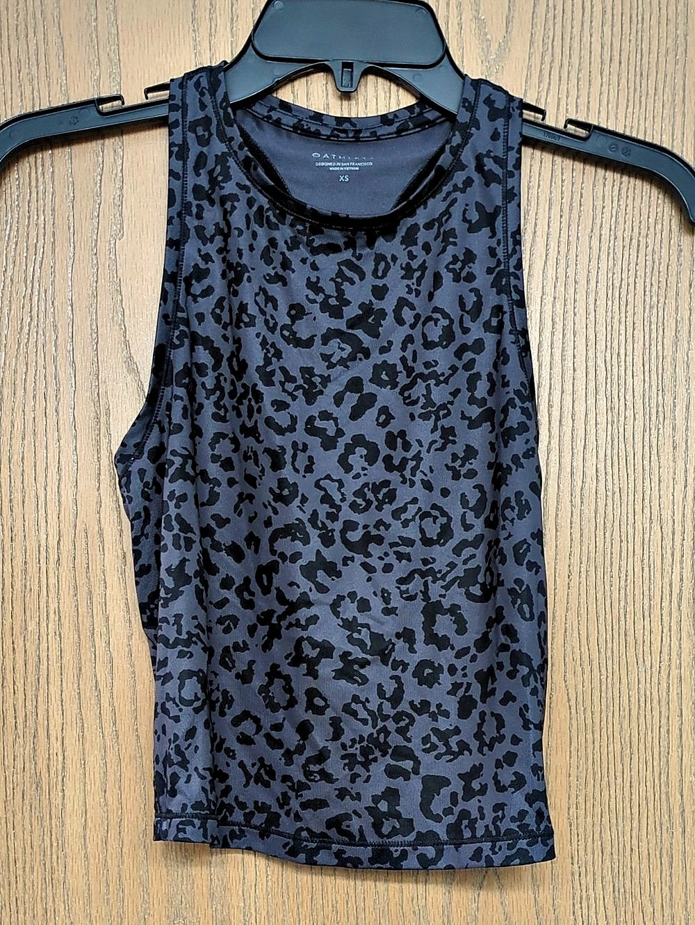 Athleta Shanti Crop Leopard Tank Gray & Black XS